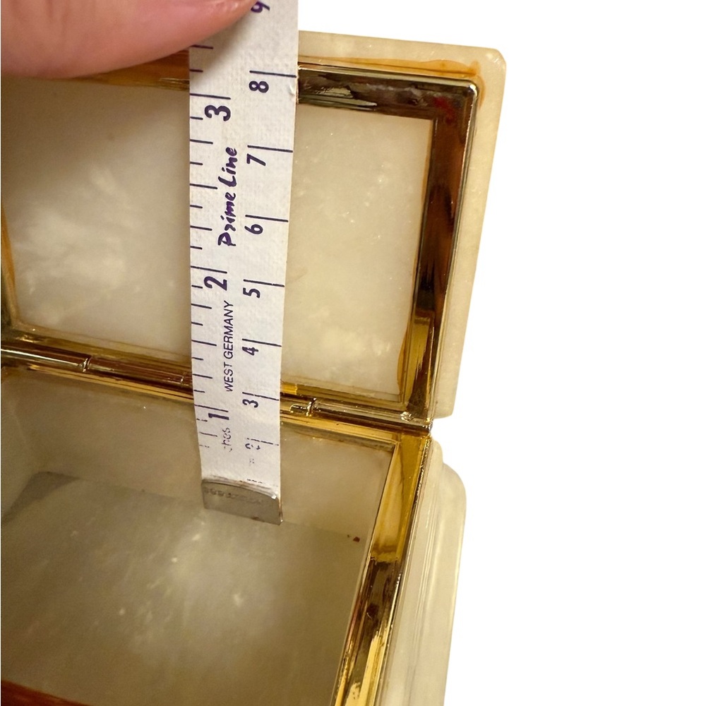 Vintage Alabaster Stone Jewelry Trinket Box with Floral Lid - Picture 14 of 14